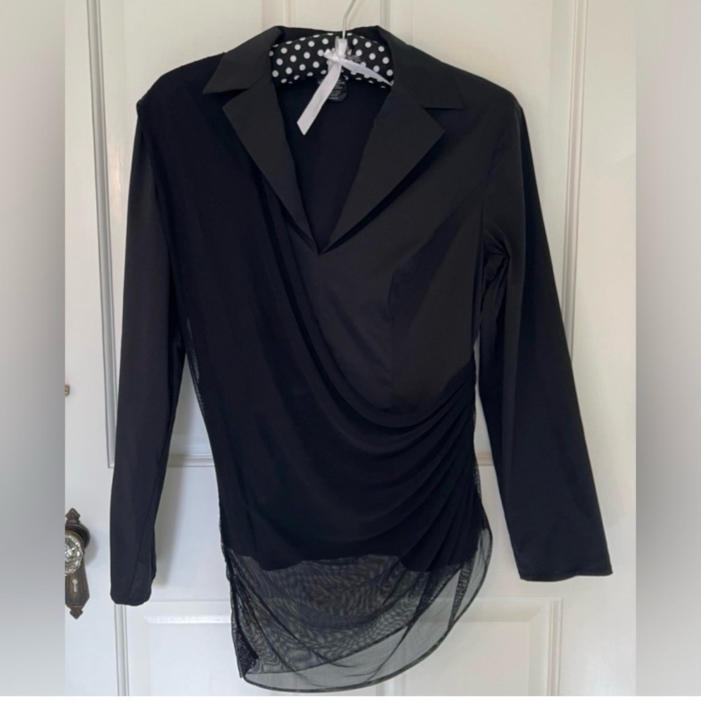 Misura by Joeffer Caoc black cotton blend  blouse w/ mesh overlay. Sz 4
